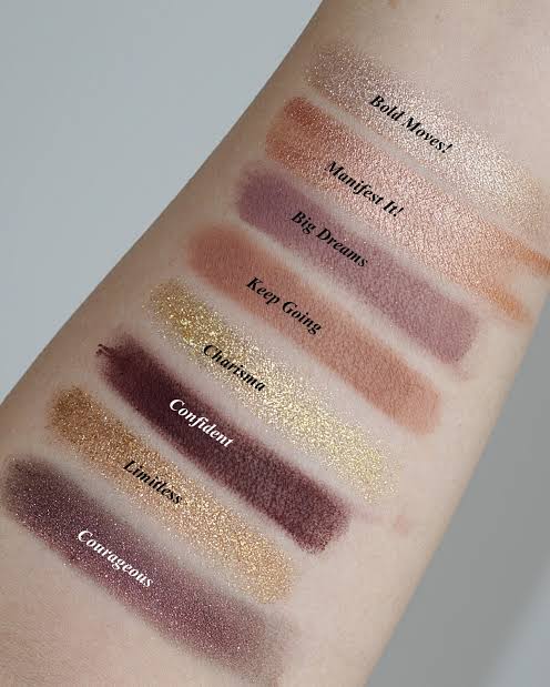 HUDA BEAUTY EMPOWERED EYESHADOW PALETTE
