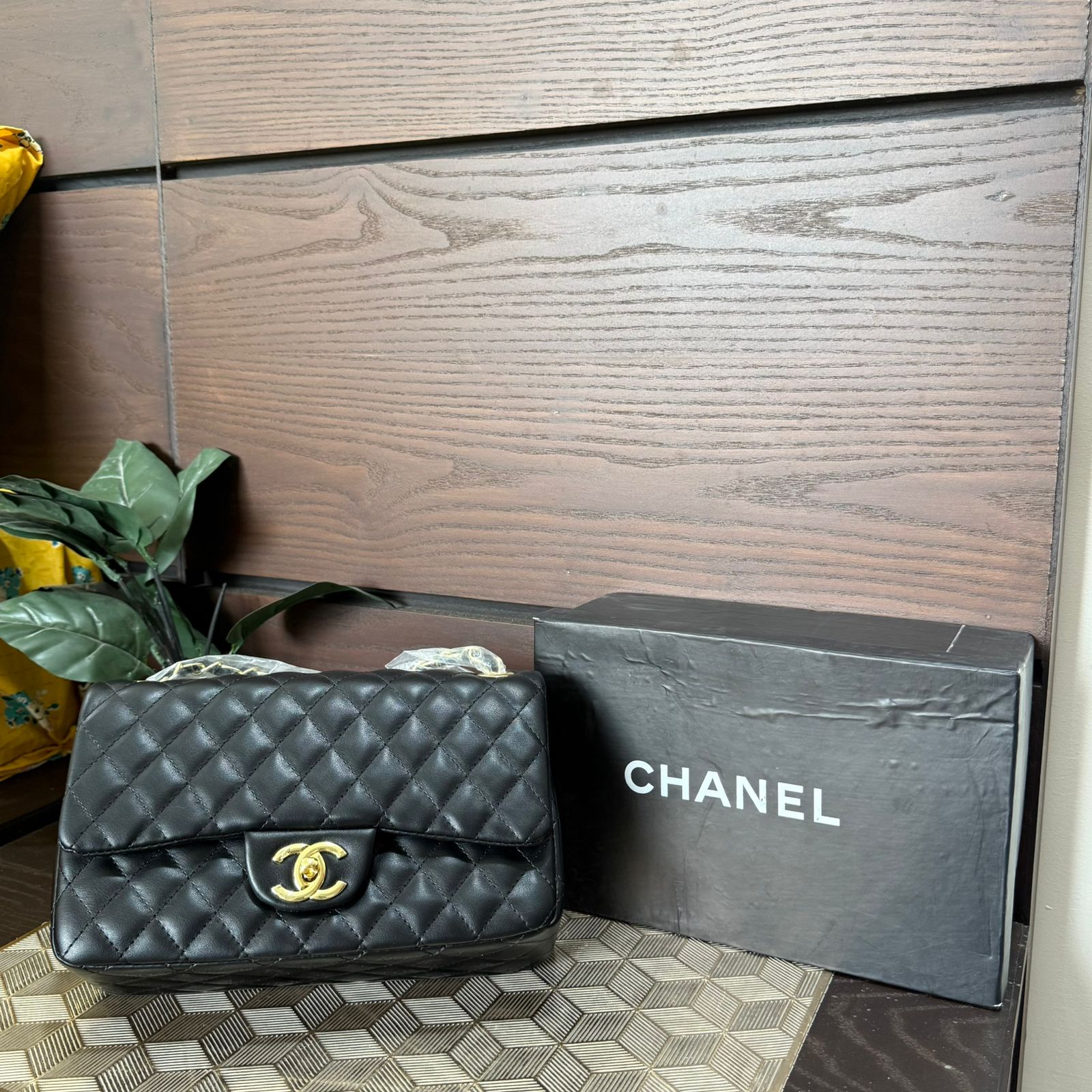 Chanel Paris Double Flap Bag (black)